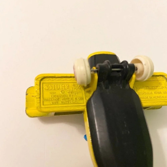 Vintage 1982 ERTL Smurfs Diecast Aero Smurf Yellow Plane Toy Hong Kong - Picture 11 of 12